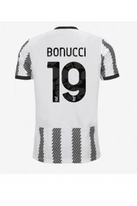 Juventus Leonardo Bonucci #19 Voetbaltruitje Thuis tenue 2022-23 Korte Mouw